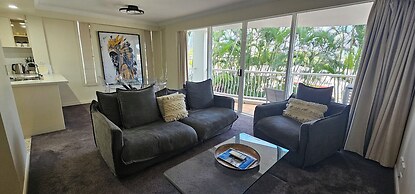 Broadbeach Holiday Apartments, Store 19