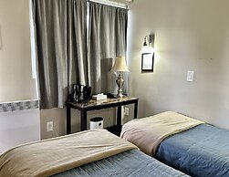 West Coast Motel