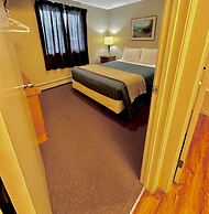 West Coast Motel