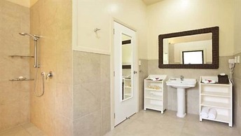 Sea Change Villas