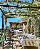 Monastero Santa Rosa Hotel & Spa