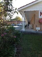 Palms Oasis Motel