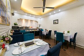 Kingly Hotel