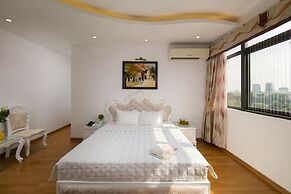 Kingly Hotel