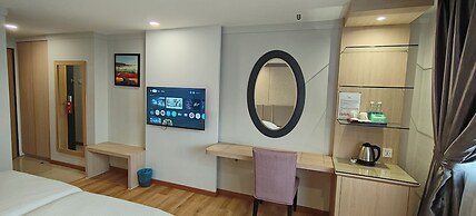 Country Hotel