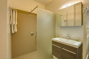 Arass Hotel & Business Flats