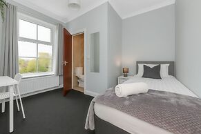 Shelford Lodge