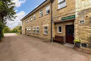 Shelford Lodge