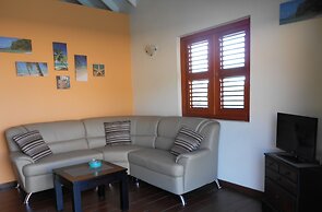 West Hill Bungalows