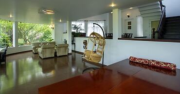 VietStar Resort & Spa