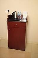 Al Ayjah Plaza Hotel