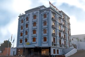 Al Ayjah Plaza Hotel