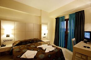 Theros Hotel