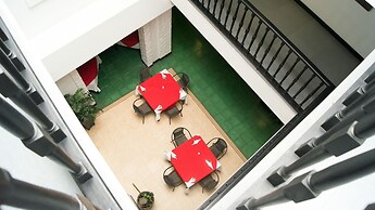 Hotel Puerta de San Antonio