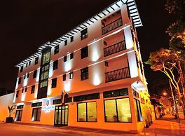 Hotel Puerta de San Antonio
