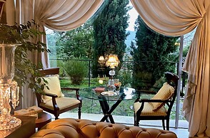 Carmo's Boutique Hotel