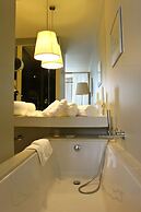Carmo's Boutique Hotel