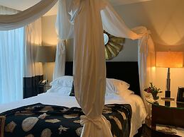 Carmo's Boutique Hotel