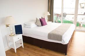 WatersEdge Hotel
