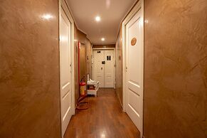 Golden Rooms