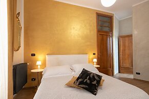 Golden Rooms