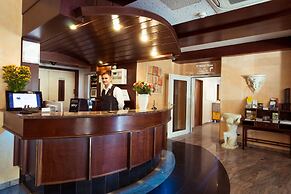 Hotel Astro