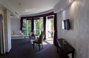 Bastya Conference and Wellness Hotel