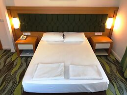 Forest Park Hotel