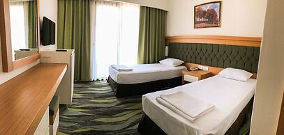 Forest Park Hotel