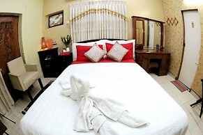 Babylon Garden Serviced Apartments