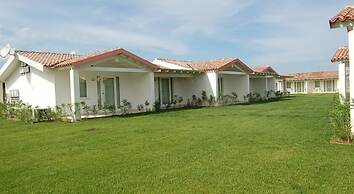 Beach Hotel Budoni