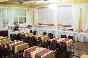 Golden Valley Hotel