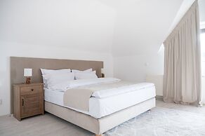Monterai Resort