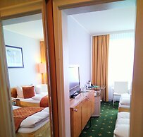 Alexa Hotel