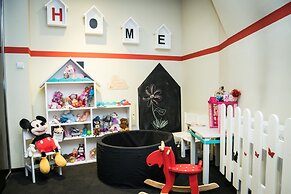 Home ApartHotel
