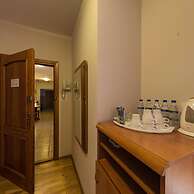 Kajzer Hostel