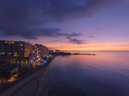 Rizzan Sea Park Hotel Tancha Bay