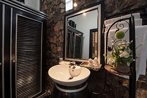 Petit Villa Boutique & Spa