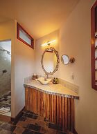 Gaia Riverlodge