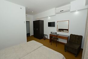 Rivoli Hotel