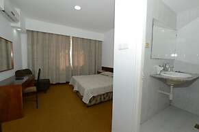 Rivoli Hotel