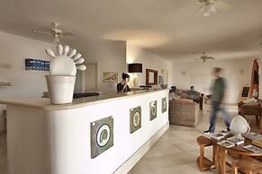 Agave Apartments