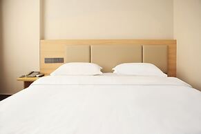 Green Oasis Hotel