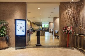 I Hotel Batam