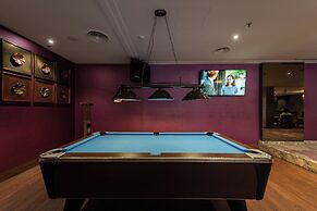 I Hotel Batam