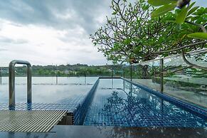 I Hotel Batam