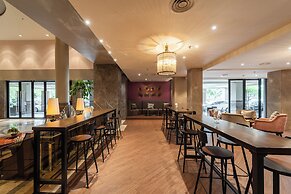 I Hotel Batam