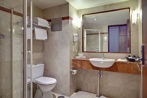 Arkaba Hotel