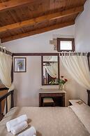 Spilia Village Hotel & Villas