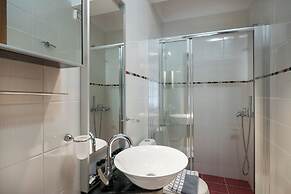 Spilia Village Hotel & Villas
